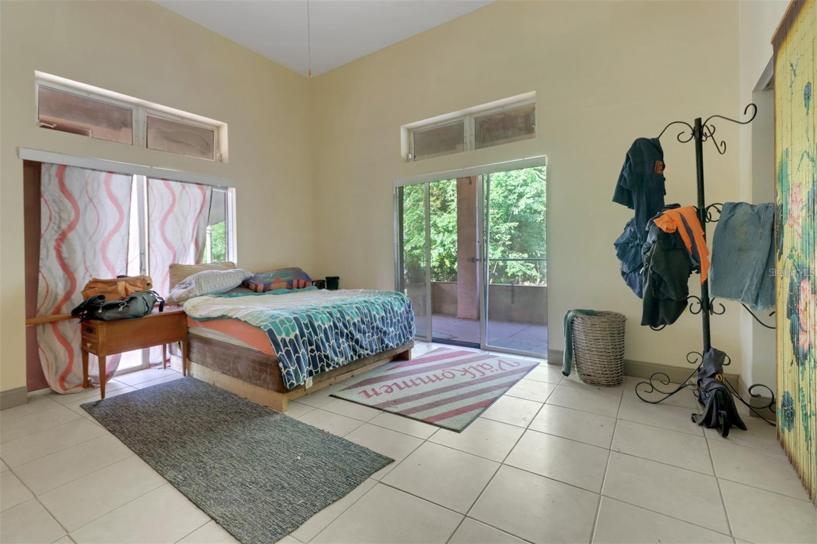 Image 24 of 39 For 1000 Rabbit Run Road