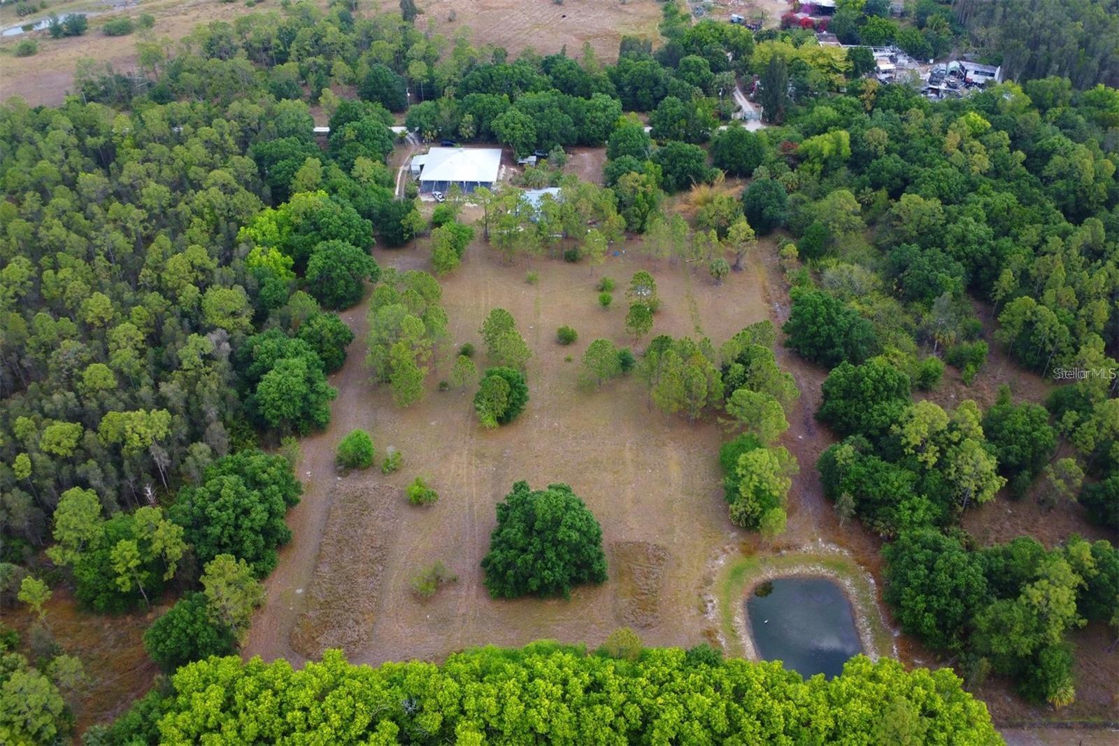 Image 35 of 39 For 1000 Rabbit Run Road