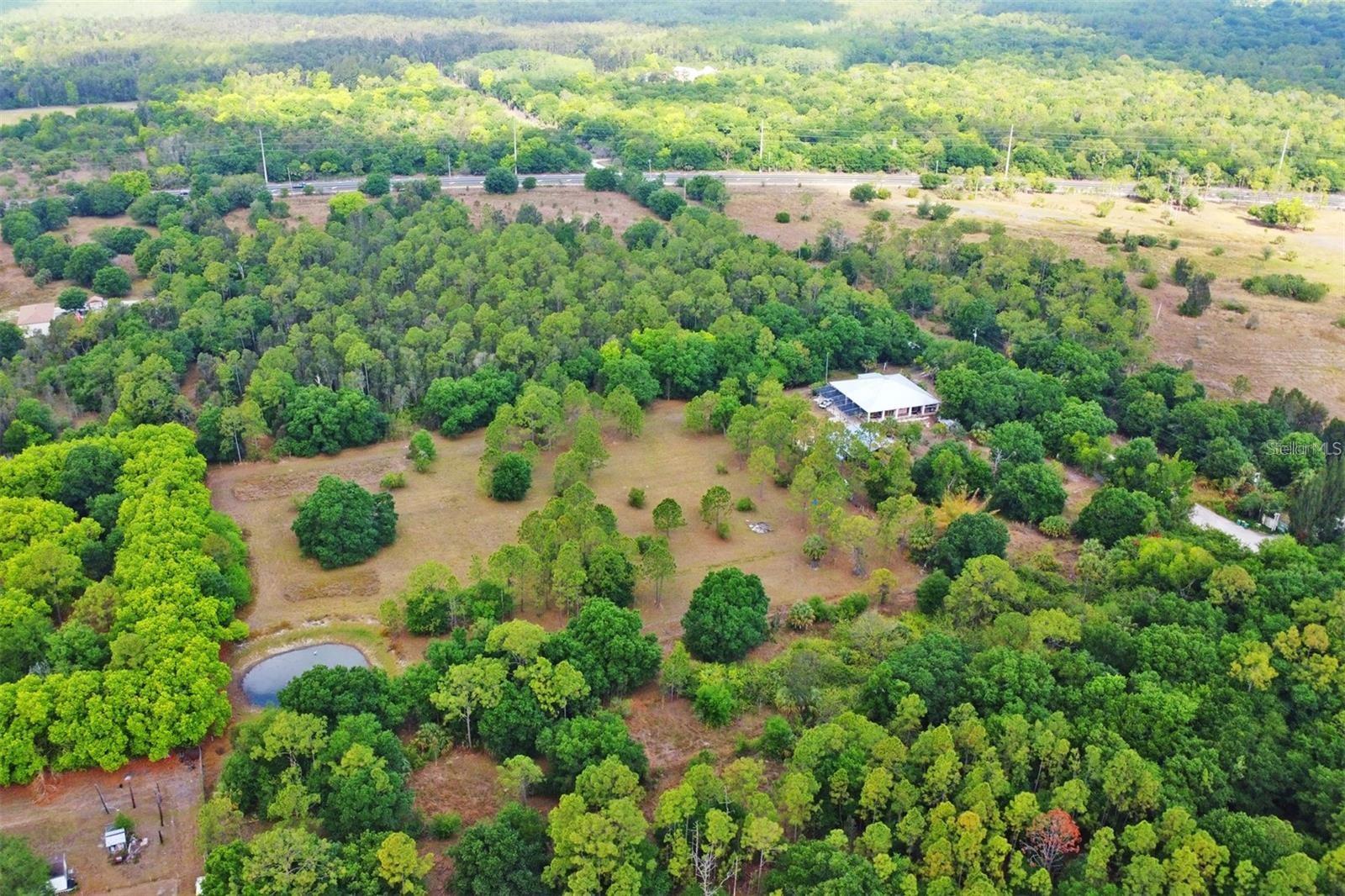 Image 37 of 39 For 1000 Rabbit Run Road