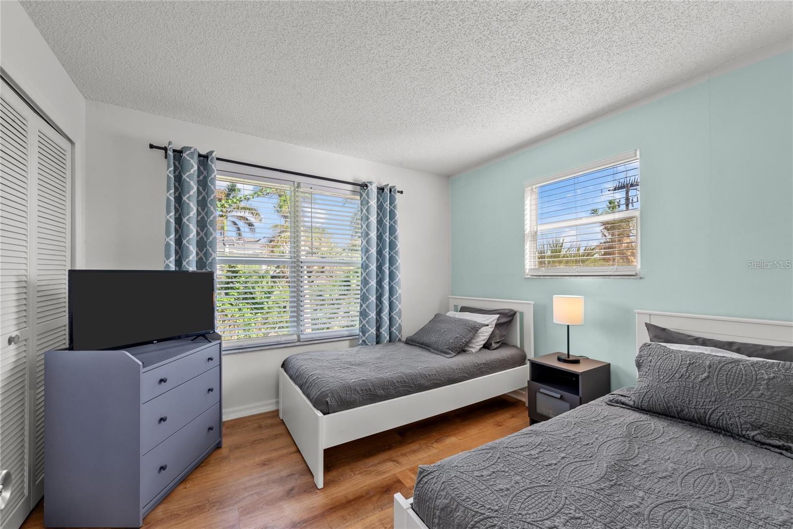 Image 15 of 28 For 13433 Heald Lane 1a