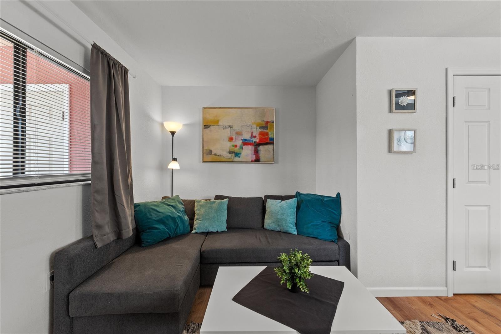 Image 3 of 28 For 13433 Heald Lane 1a