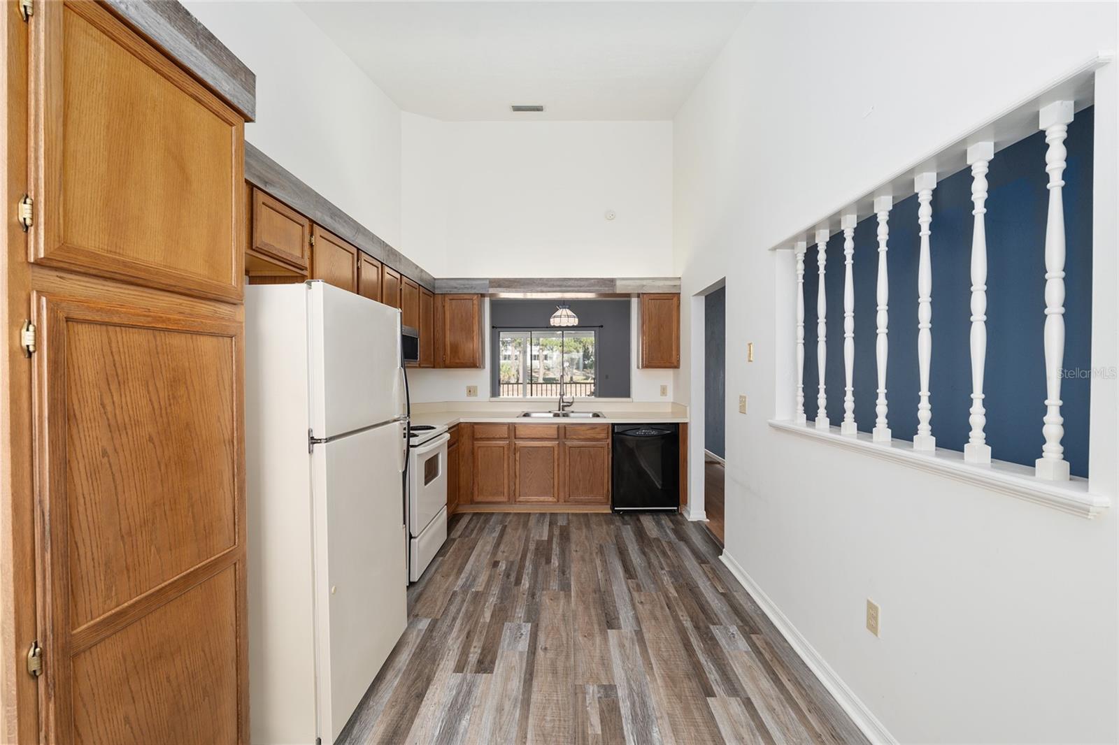 Image 30 of 63 For 3615 104th Drive 102