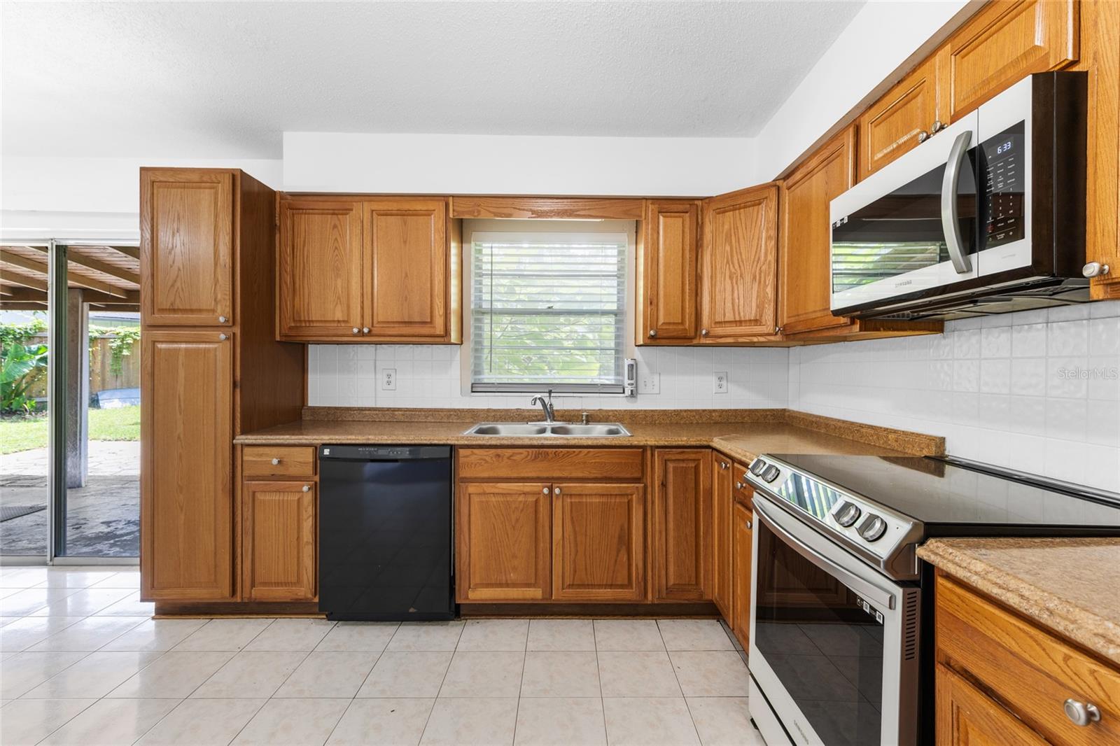 Image 13 of 36 For 2230 57th Terrace