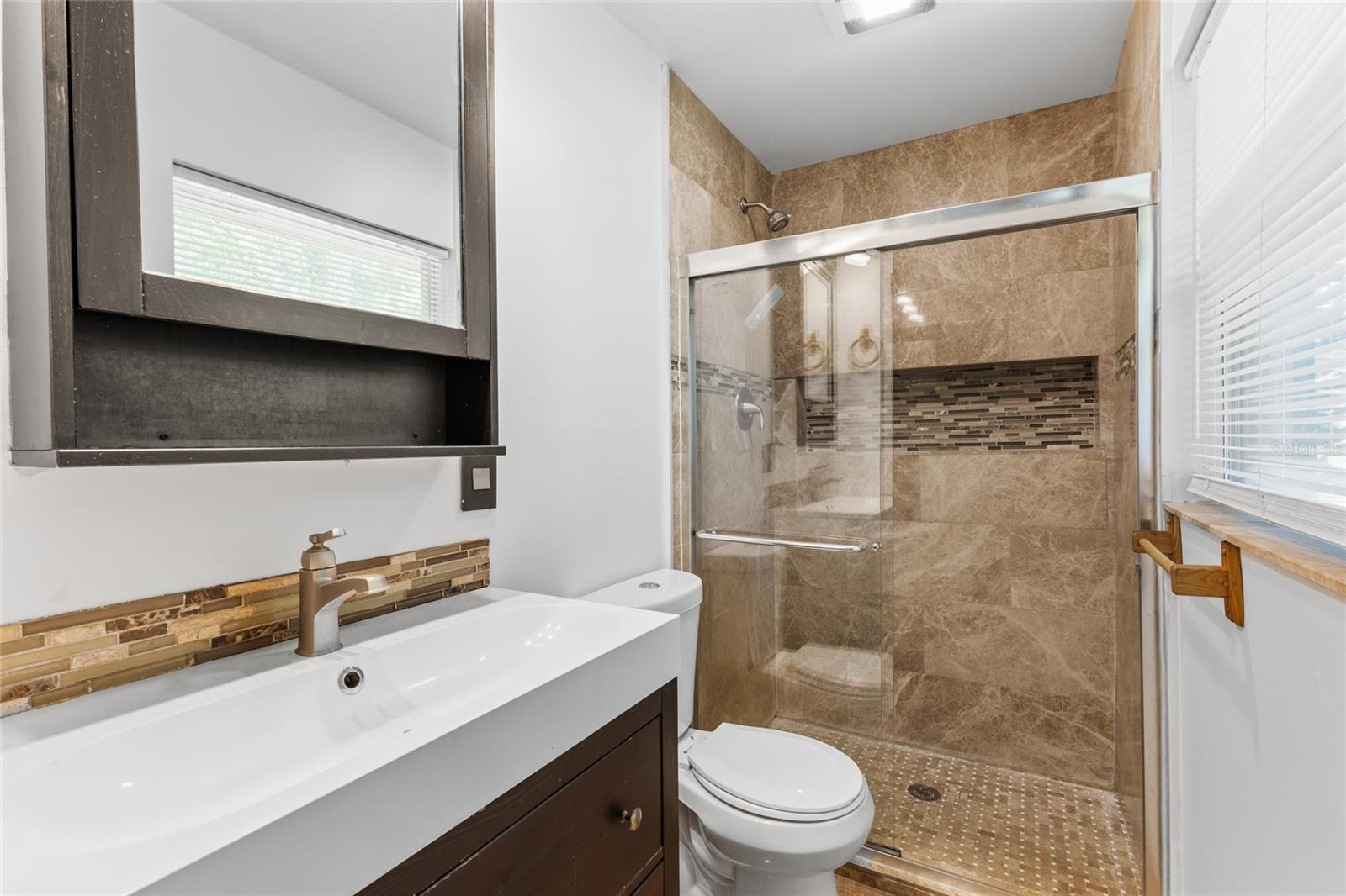 Image 20 of 36 For 2230 57th Terrace