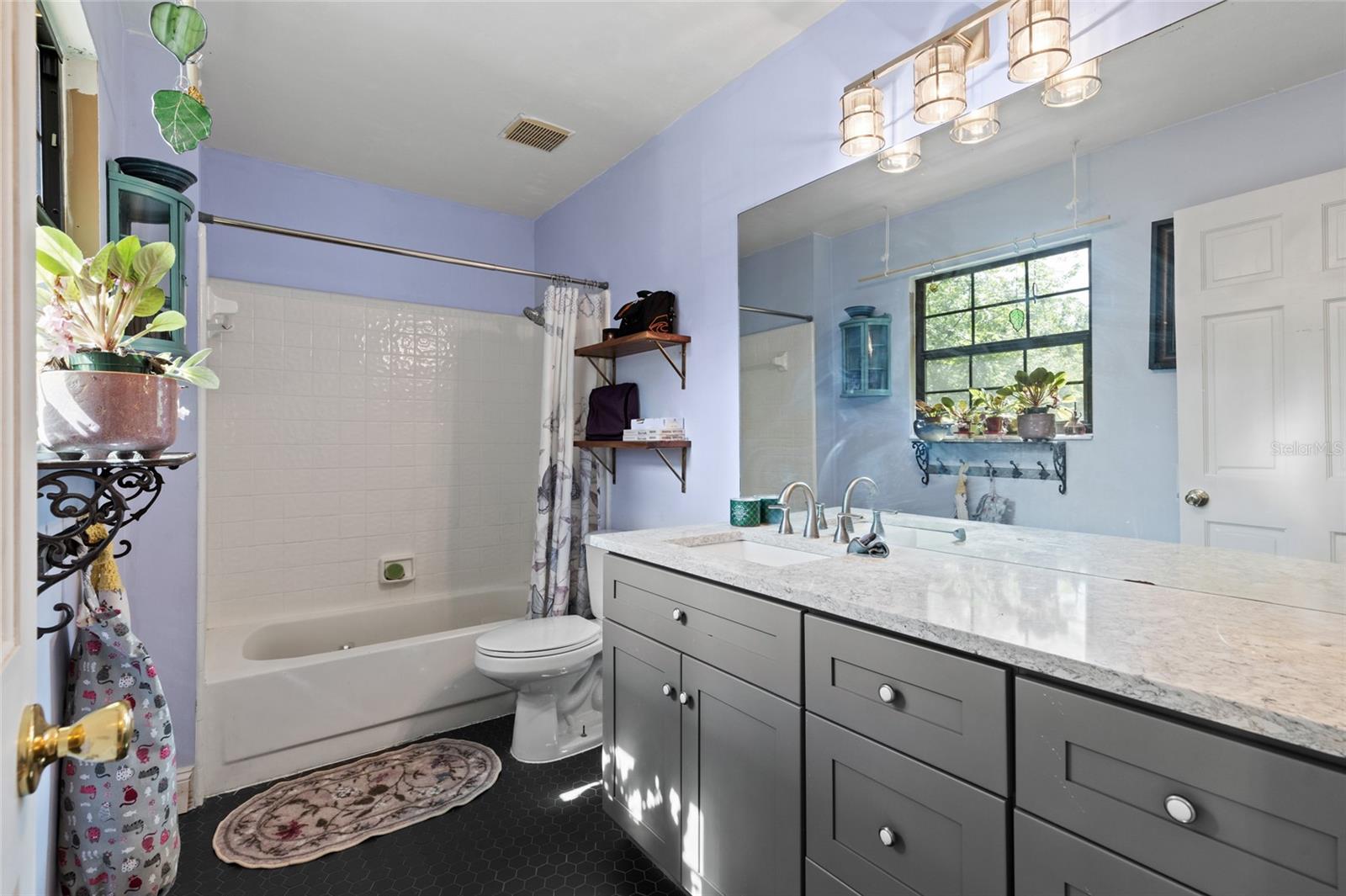 Image 23 of 29 For 900 62nd Boulevard H43