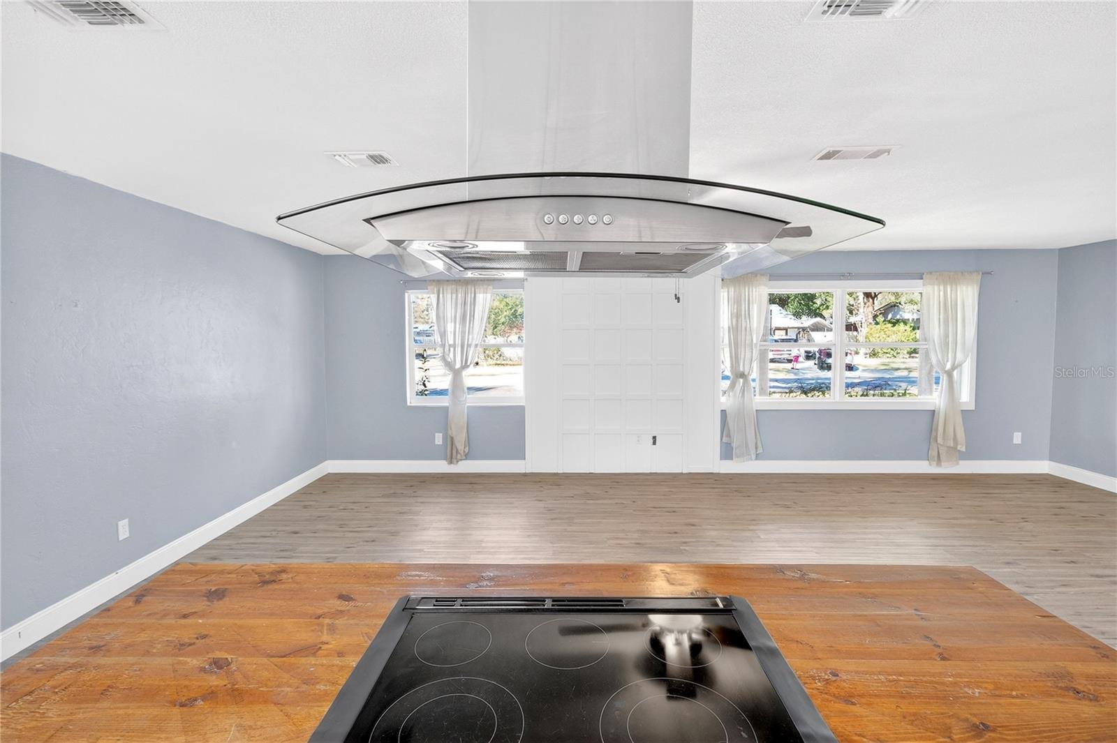 Image 13 of 27 For 3321 28th Place