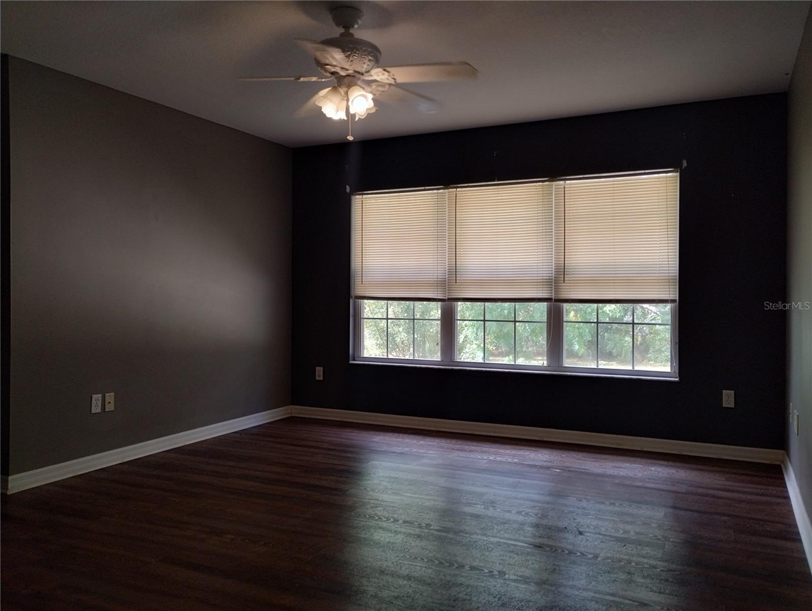 Image 17 of 43 For 138 Gremlin Way