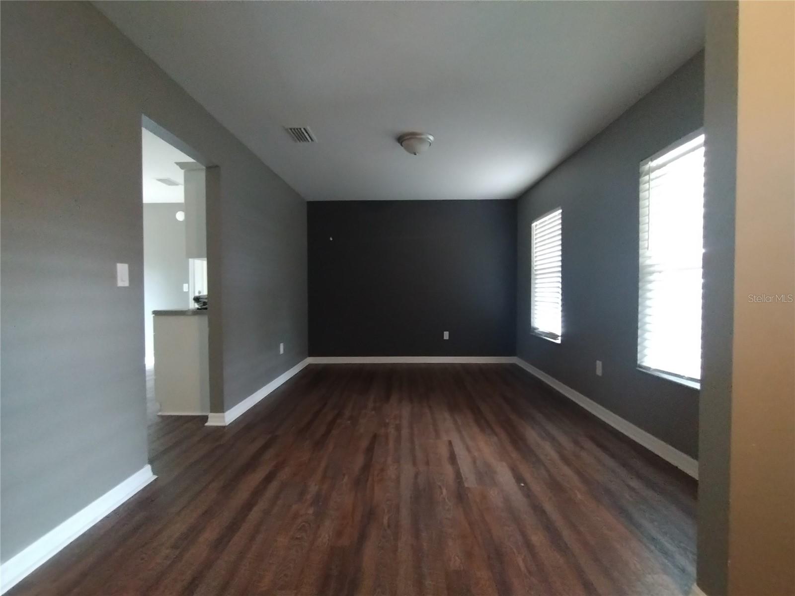 Image 2 of 43 For 138 Gremlin Way