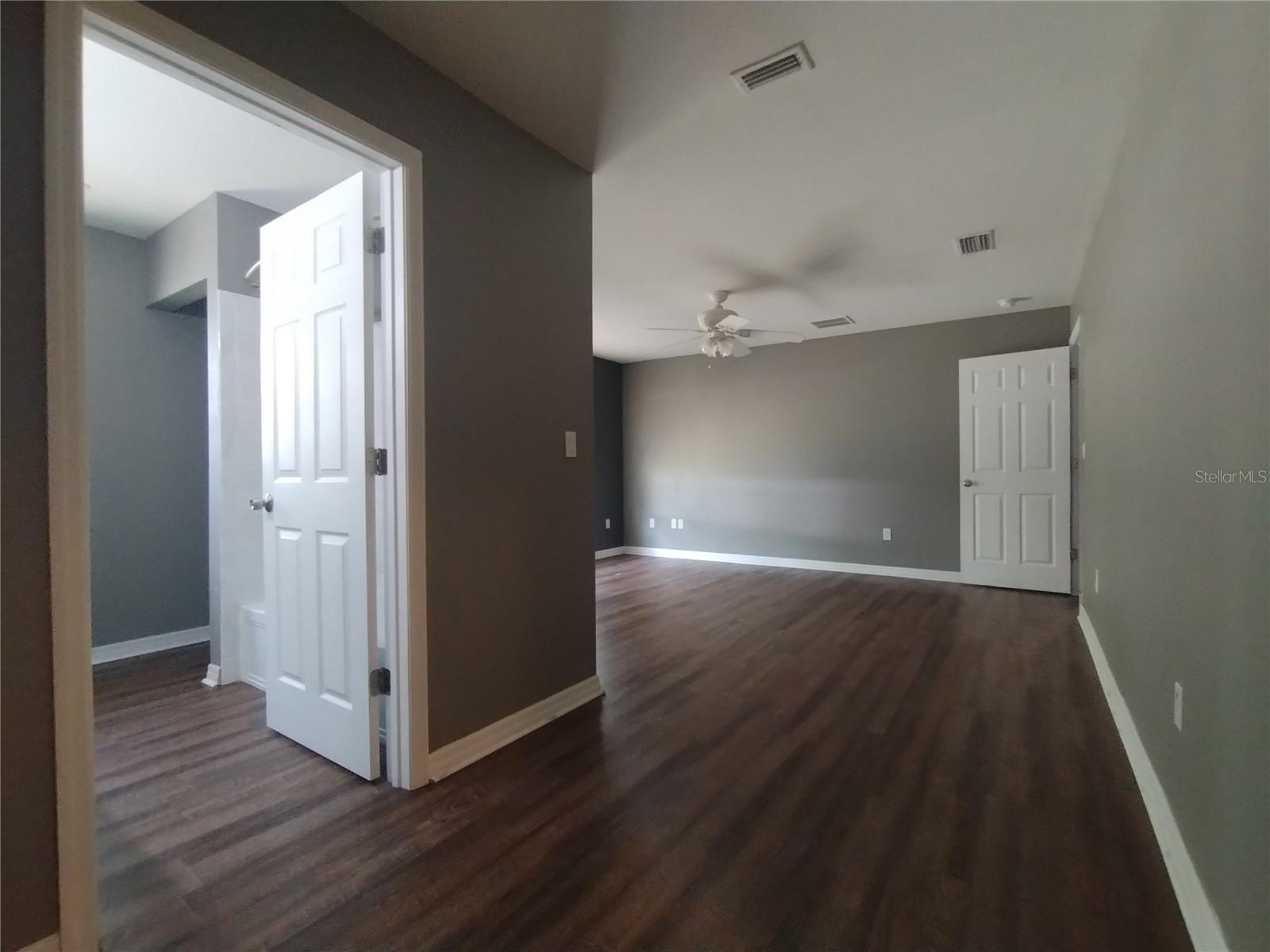 Image 28 of 43 For 138 Gremlin Way