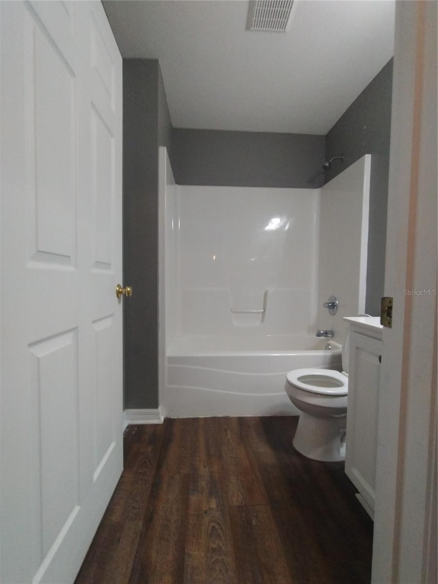 Image 30 of 43 For 138 Gremlin Way