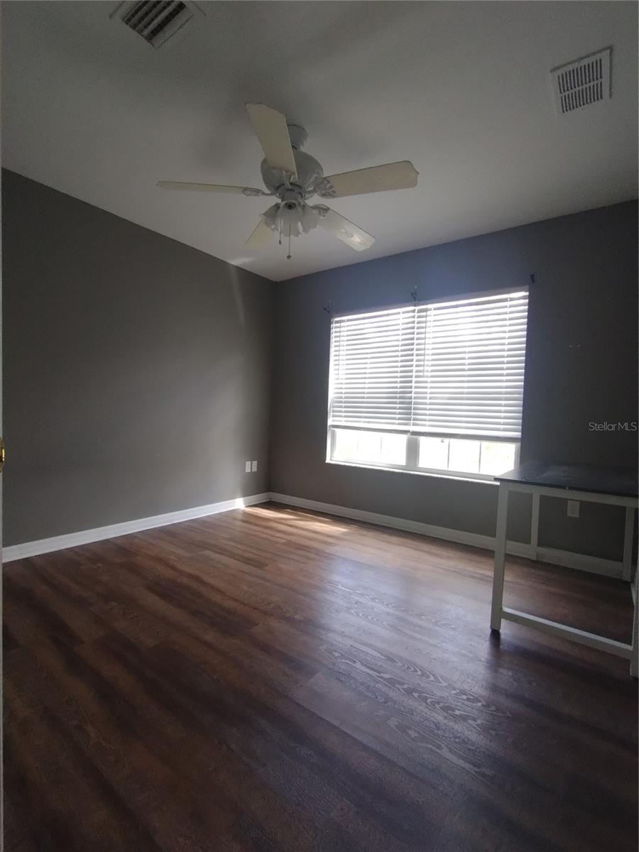 Image 36 of 43 For 138 Gremlin Way