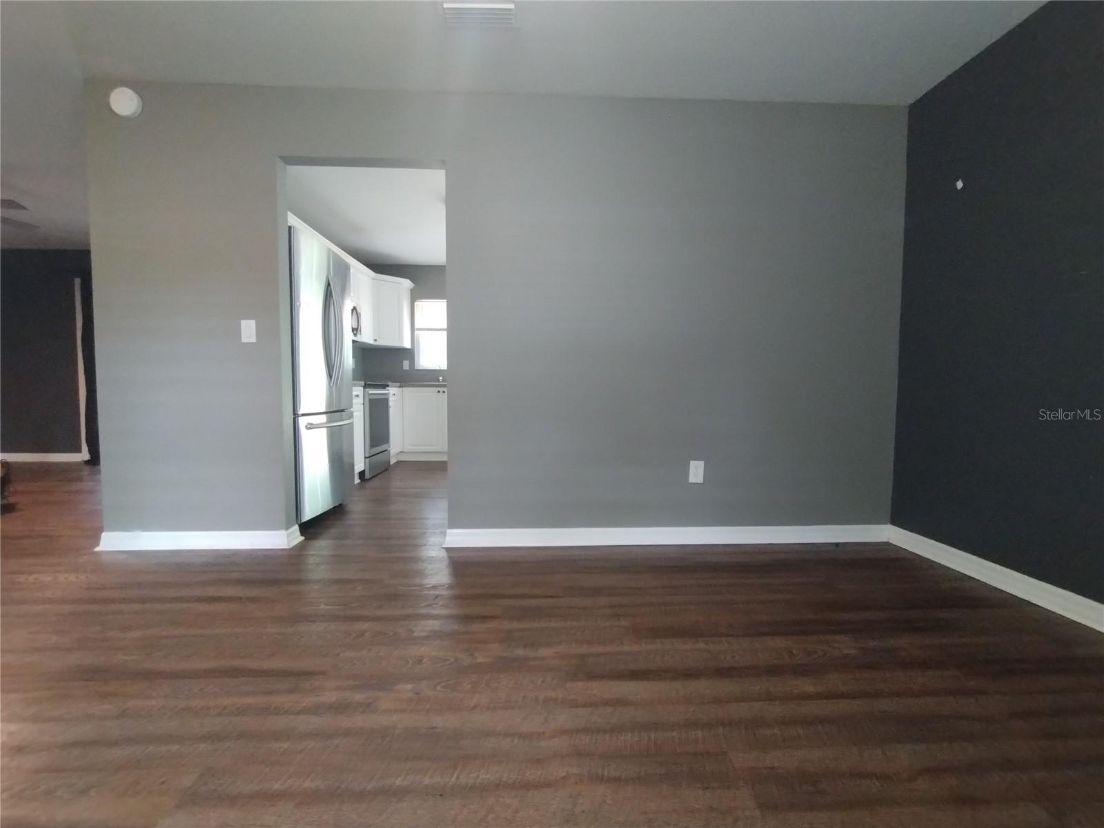 Image 4 of 43 For 138 Gremlin Way