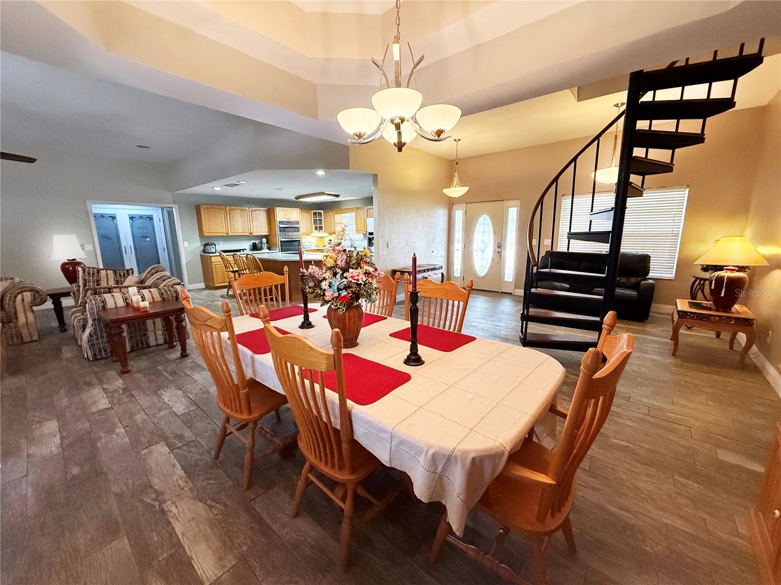 Image 11 of 99 For 2039 State Road 26