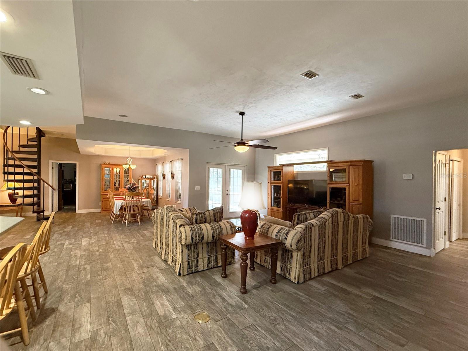 Image 14 of 99 For 2039 State Road 26