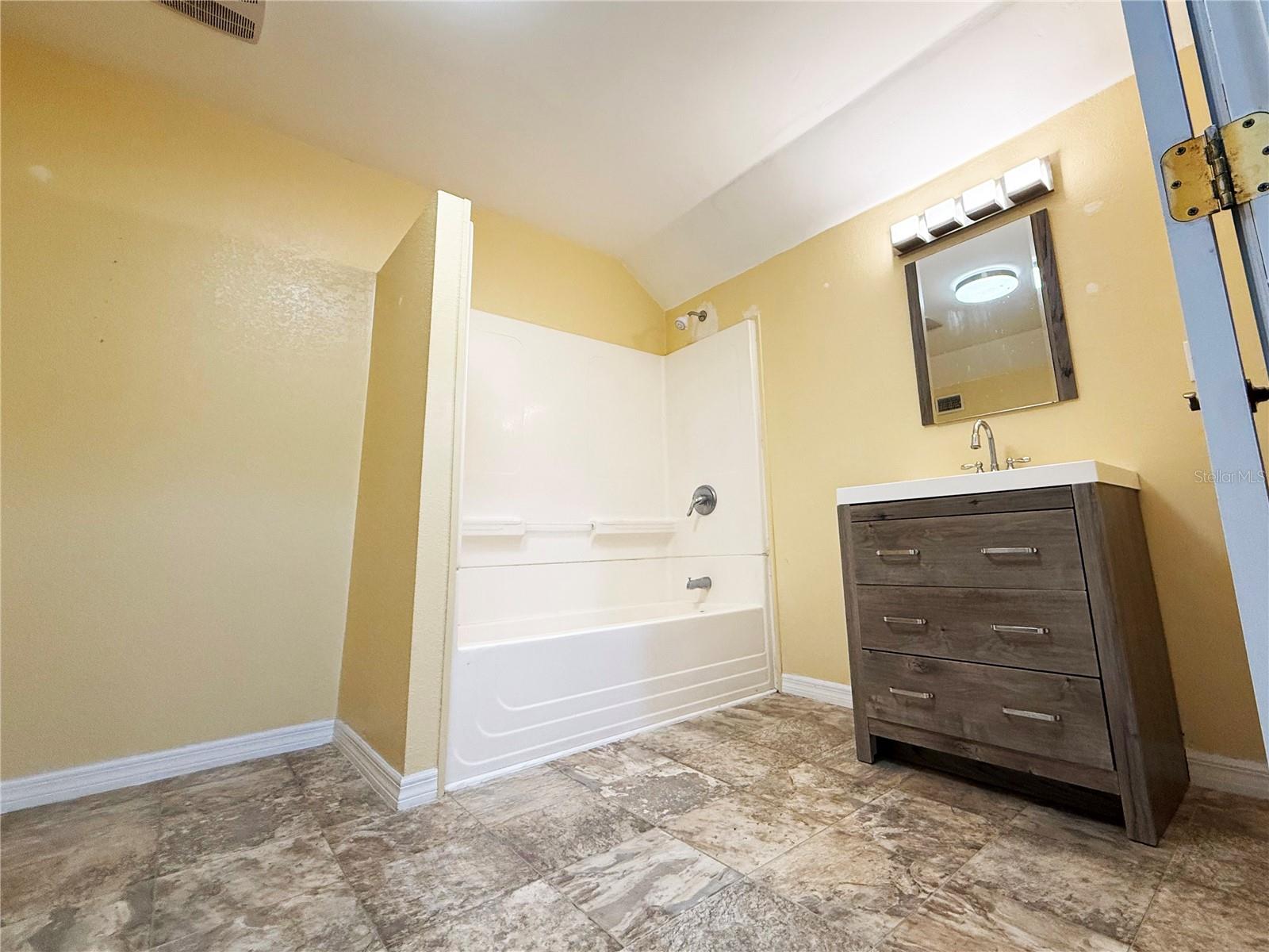 Image 43 of 99 For 2039 State Road 26