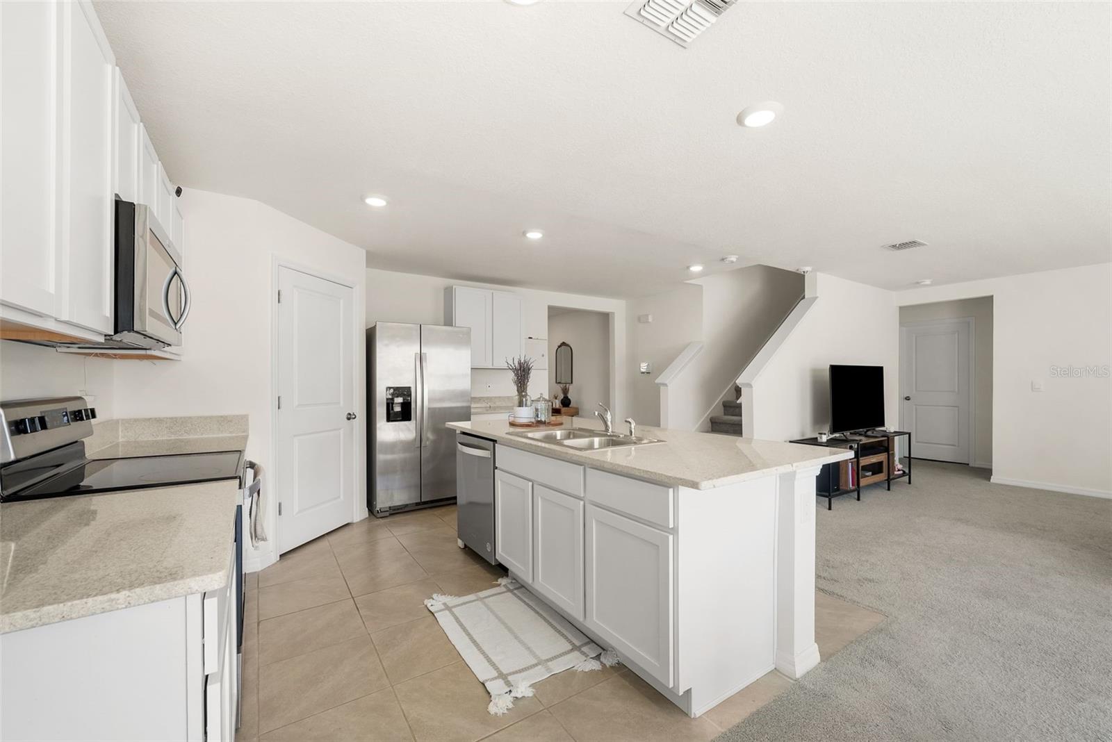 Image 8 of 22 For 17577 173rd Road