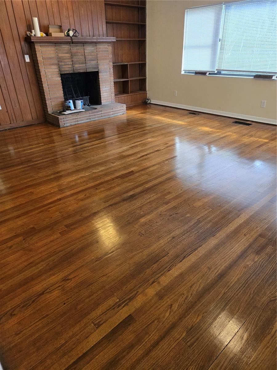 Image 7 of 19 For 1553 21st Avenue