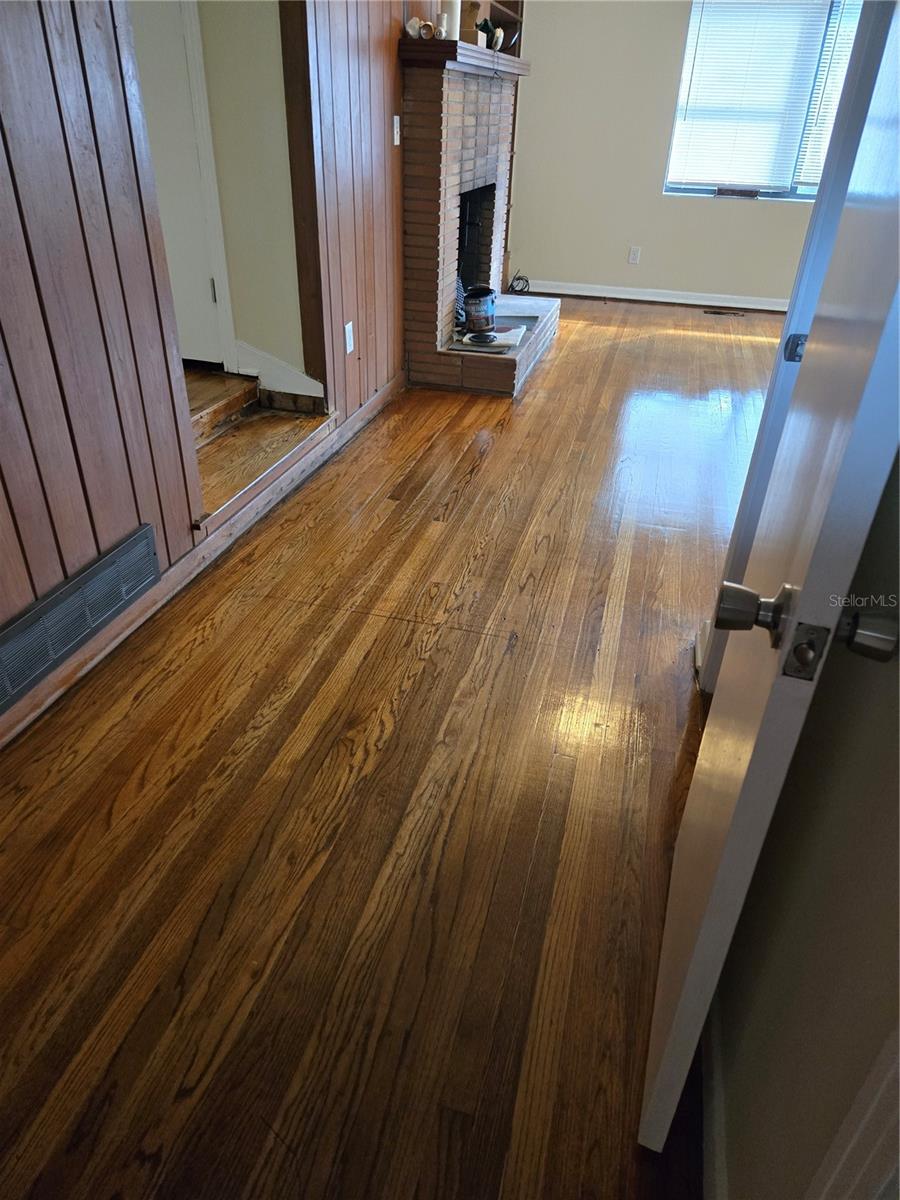 Image 8 of 19 For 1553 21st Avenue