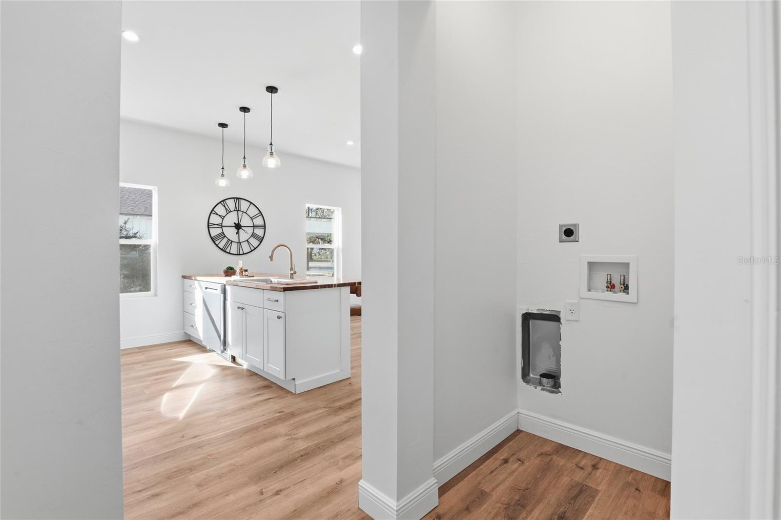 Image 15 of 27 For 215 1st Avenue