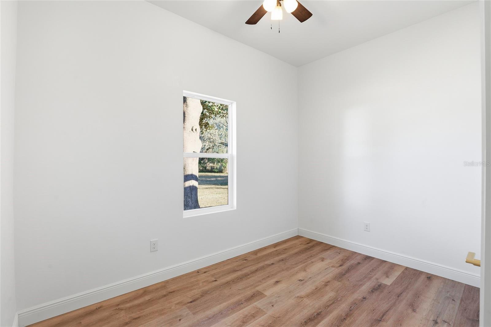 Image 22 of 27 For 215 1st Avenue