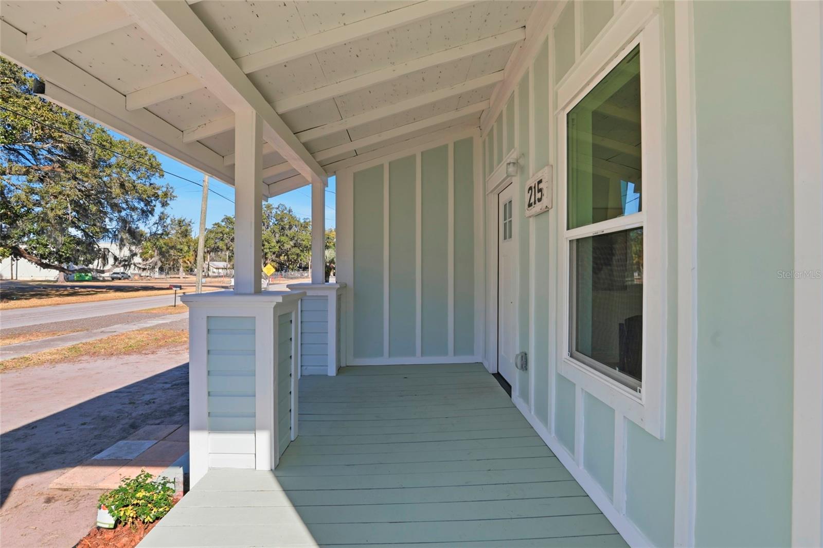 Image 4 of 27 For 215 1st Avenue