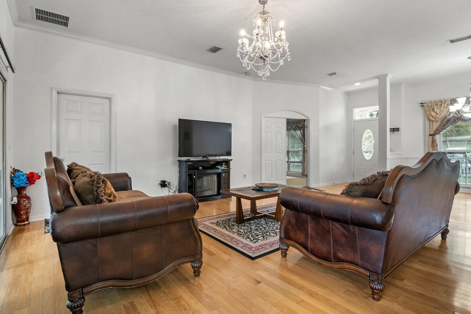 Image 10 of 35 For 7120 85th Terrace Sw