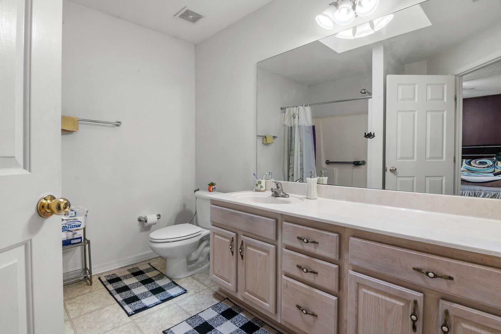 Image 19 of 35 For 7120 85th Terrace Sw