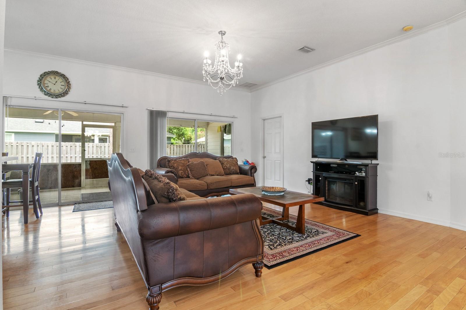 Image 8 of 35 For 7120 85th Terrace Sw