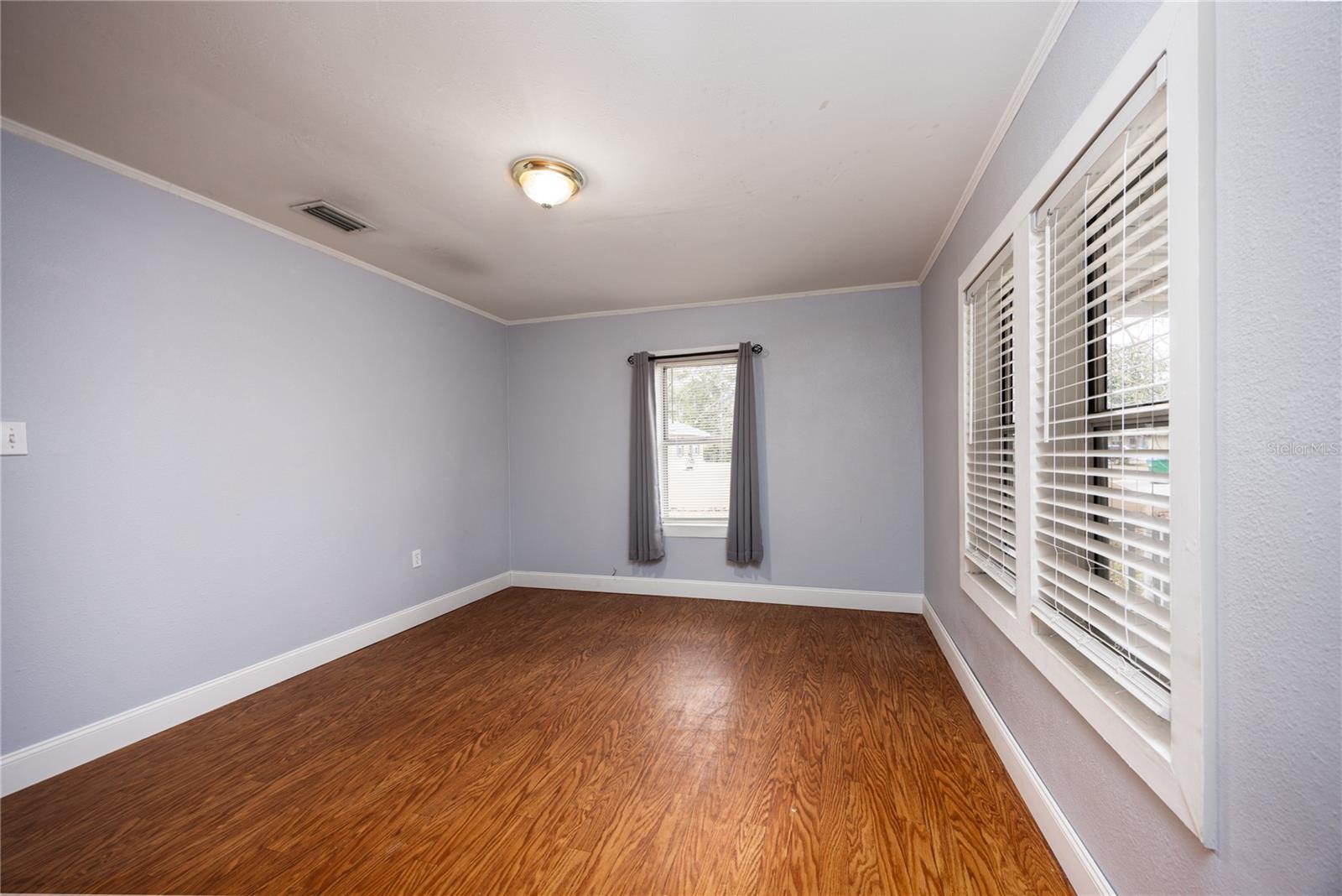 Image 22 of 34 For 1001 2nd Avenue