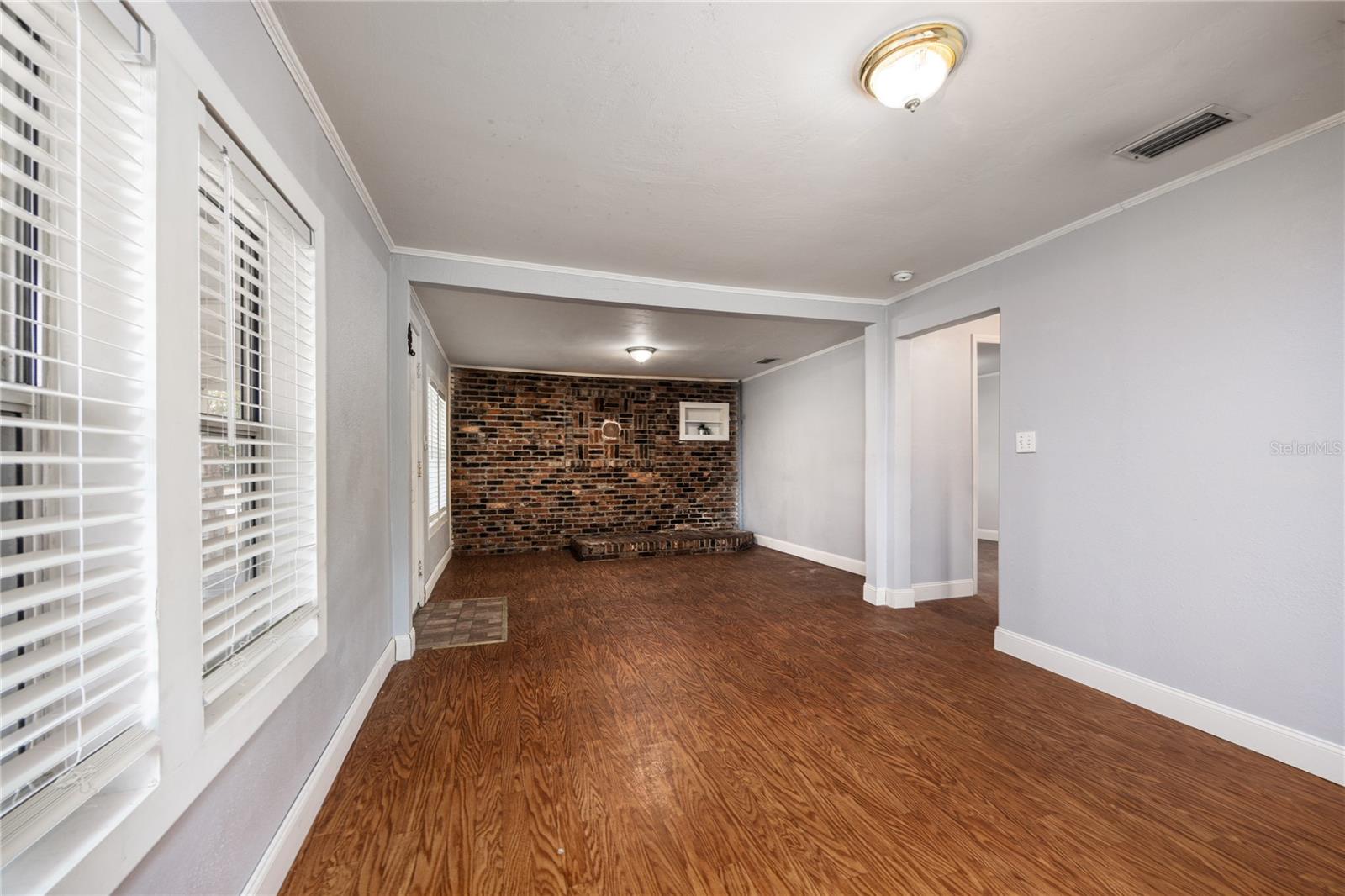 Image 23 of 34 For 1001 2nd Avenue