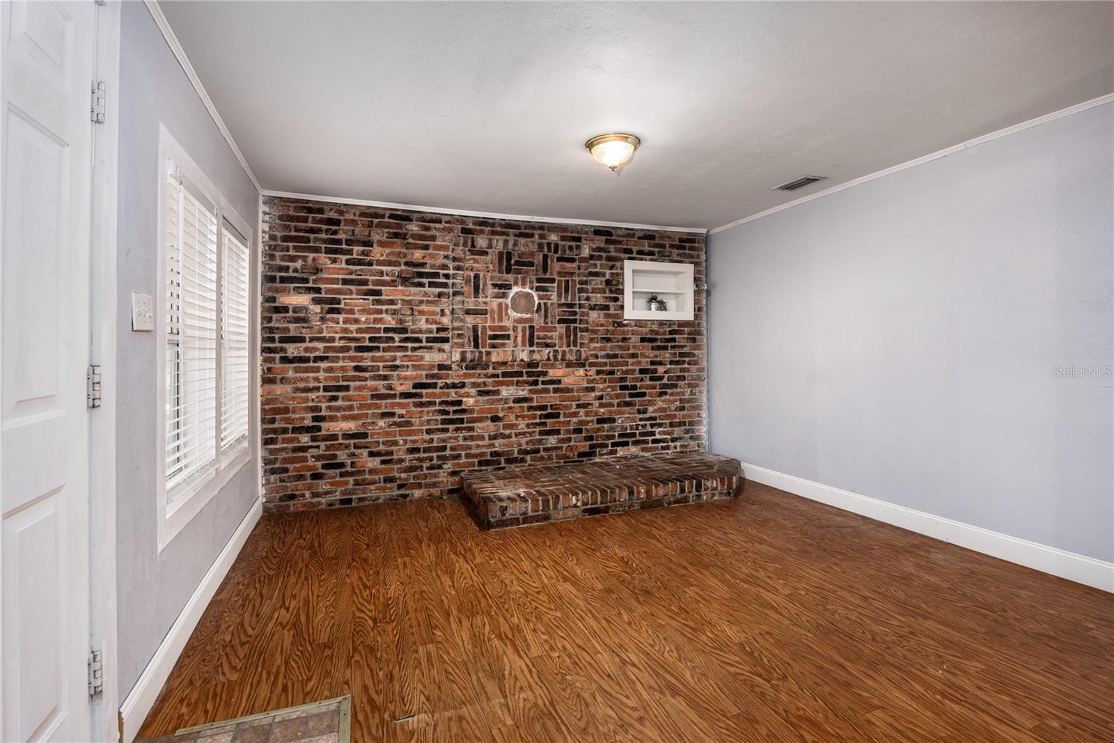 Image 6 of 34 For 1001 2nd Avenue