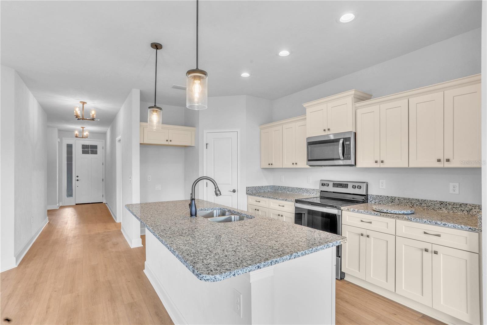 Image 16 of 17 For 12574 158th Street