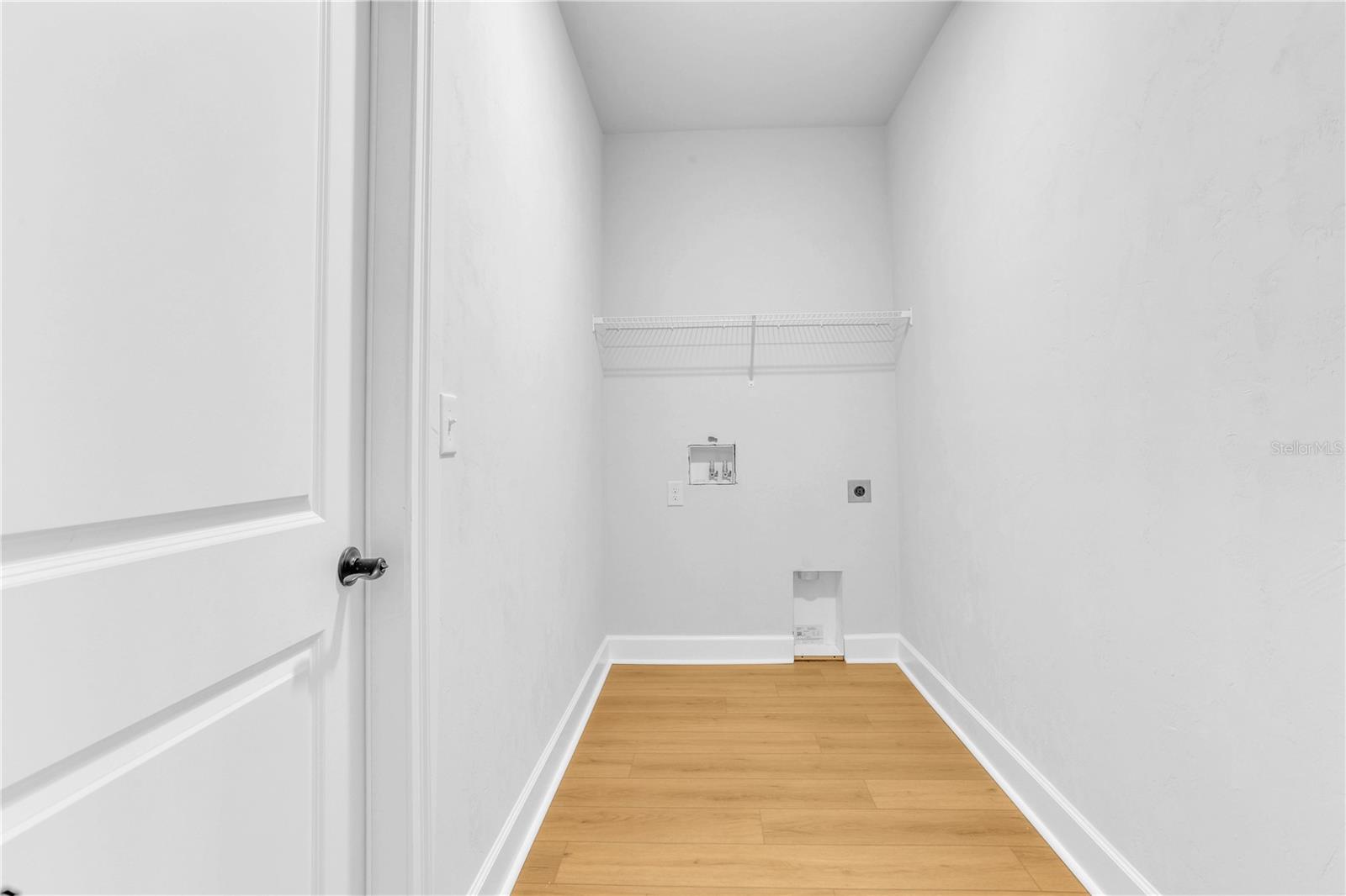 Image 6 of 17 For 12574 158th Street