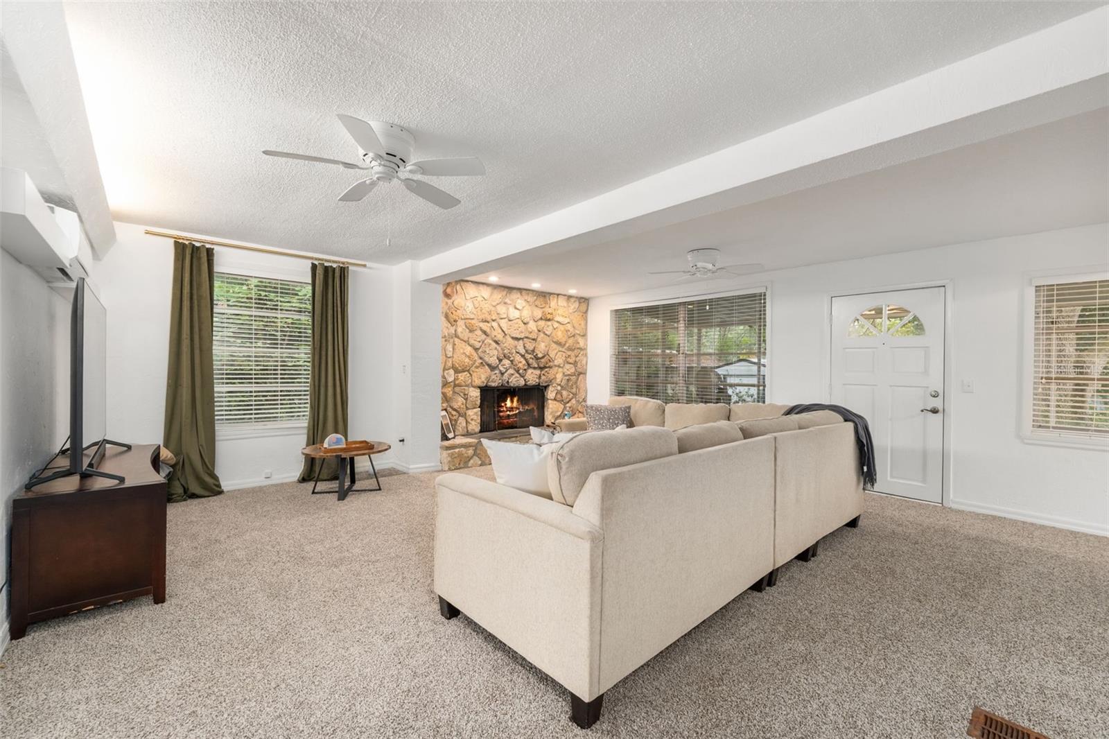 Image 13 of 31 For 311 8th Street