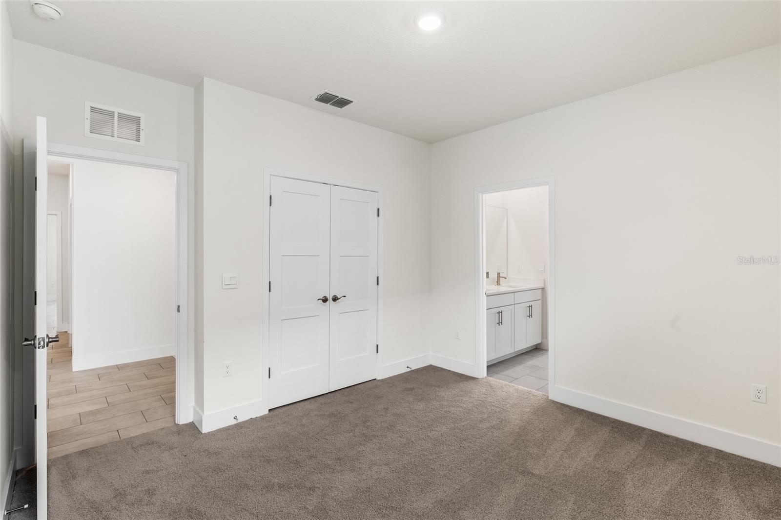 Image 22 of 43 For 1440 128 Terrace