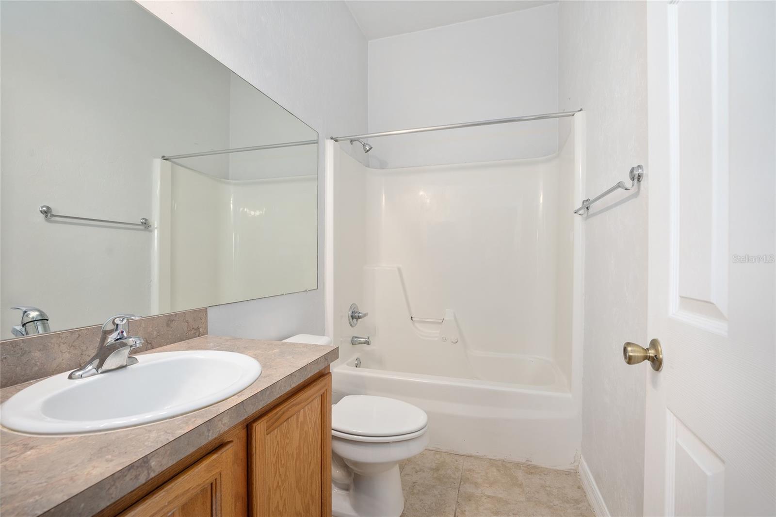 Image 27 of 36 For 3910 20th Avenue 1403