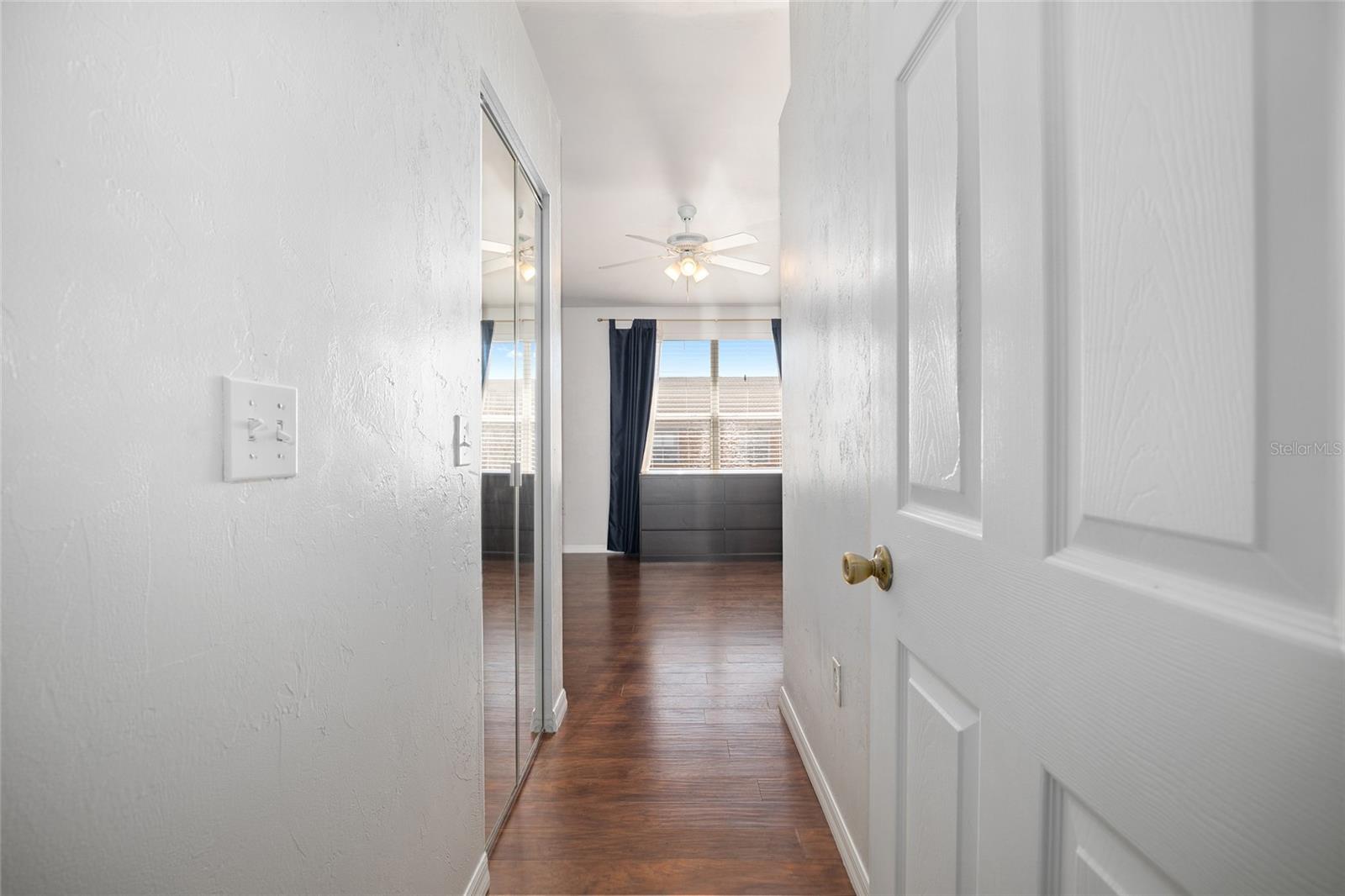 Image 28 of 36 For 3910 20th Avenue 1403