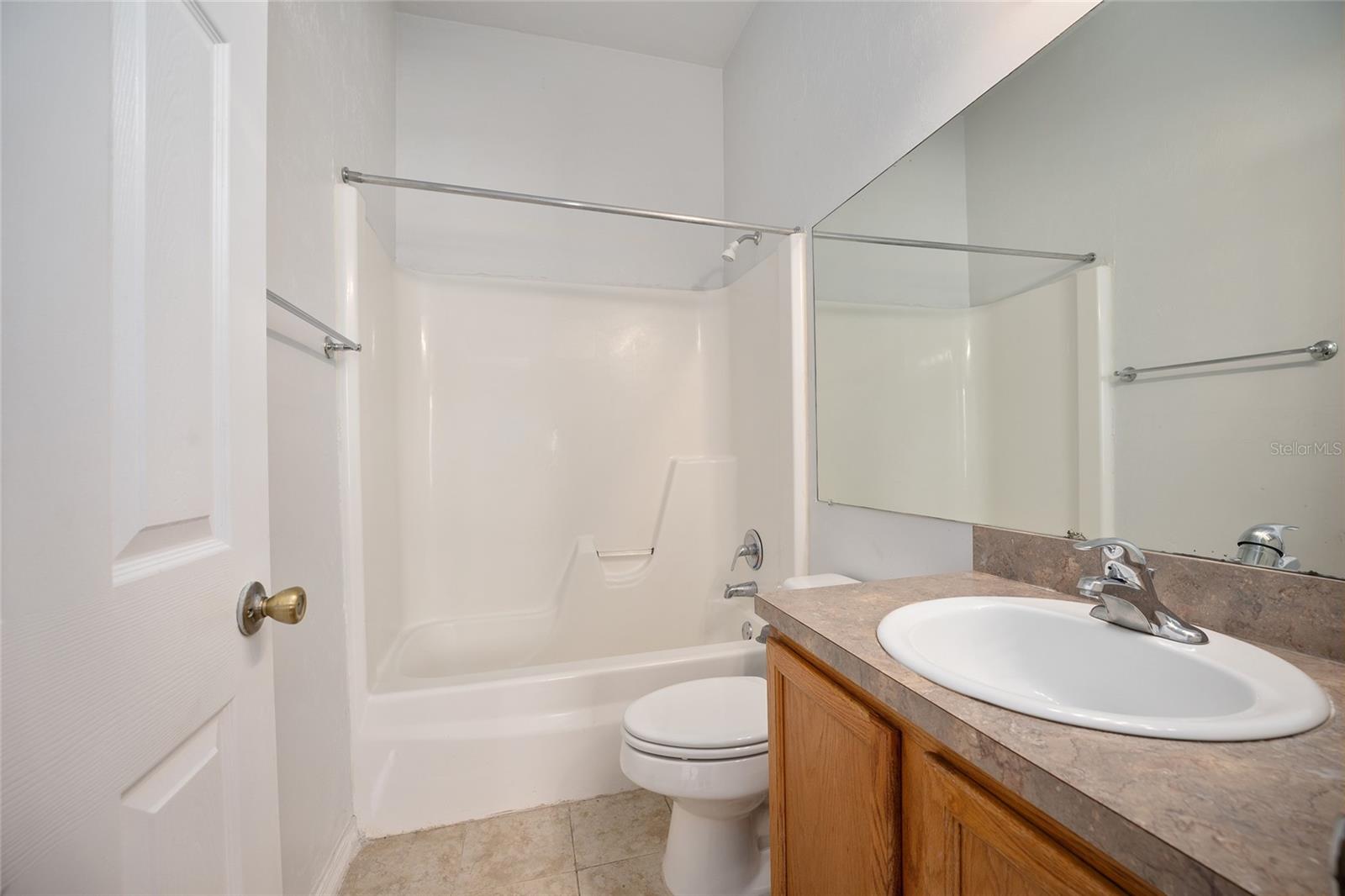 Image 32 of 36 For 3910 20th Avenue 1403