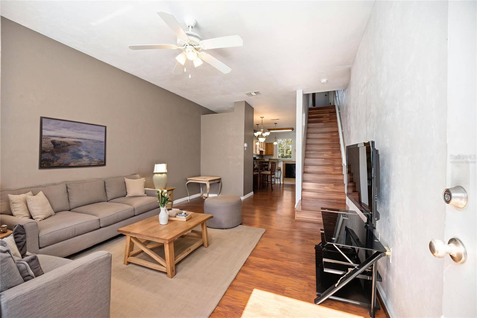 Image 7 of 36 For 3910 20th Avenue 1403