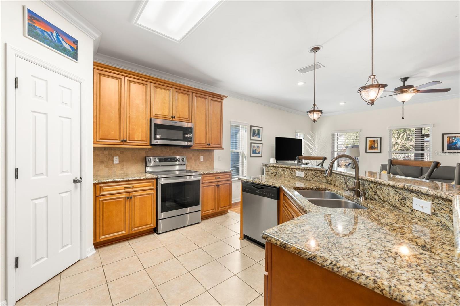 Image 10 of 48 For 7638 80th Drive