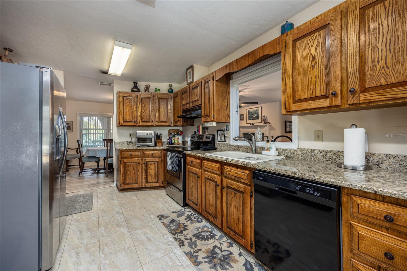 Listing photo id 21 for 11440 Archer Road