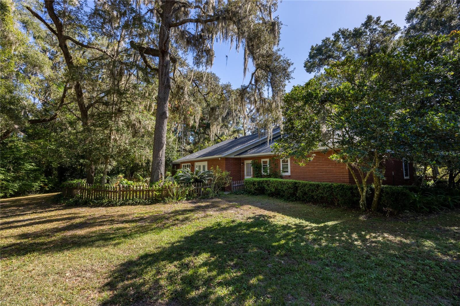 Listing photo id 34 for 11440 Archer Road