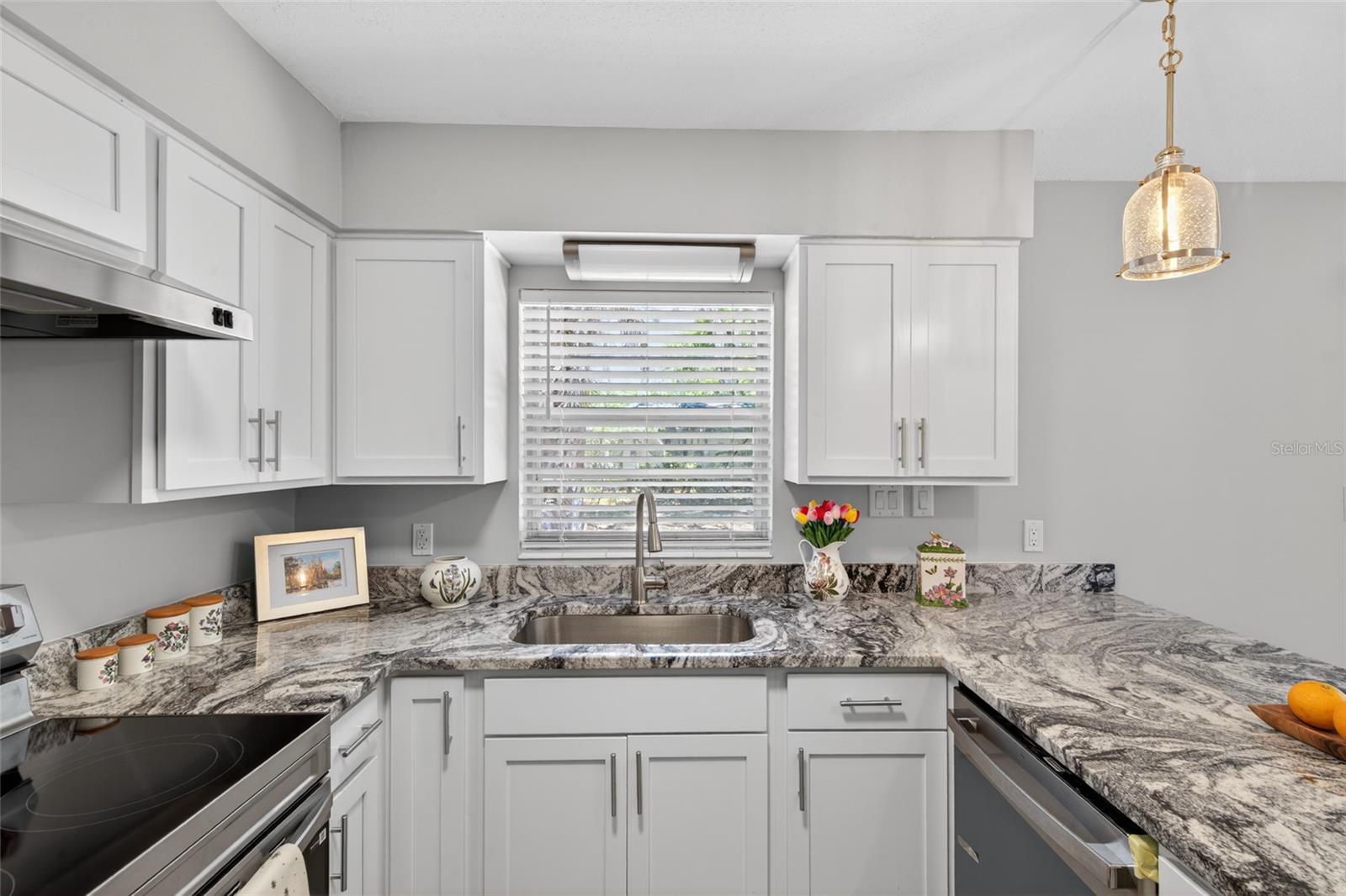 Image 11 of 33 For 3907 21st Street