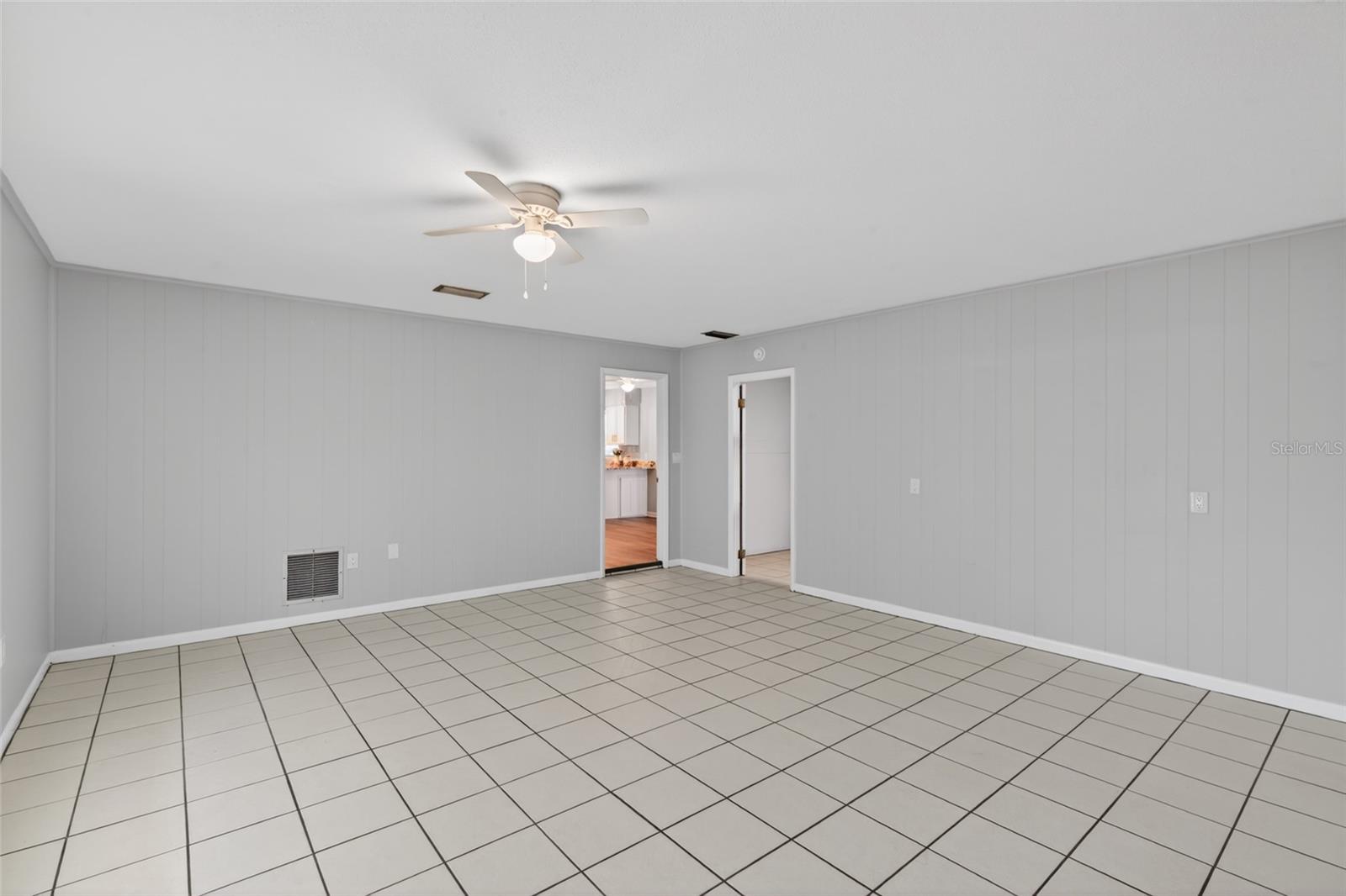 Image 17 of 33 For 3907 21st Street