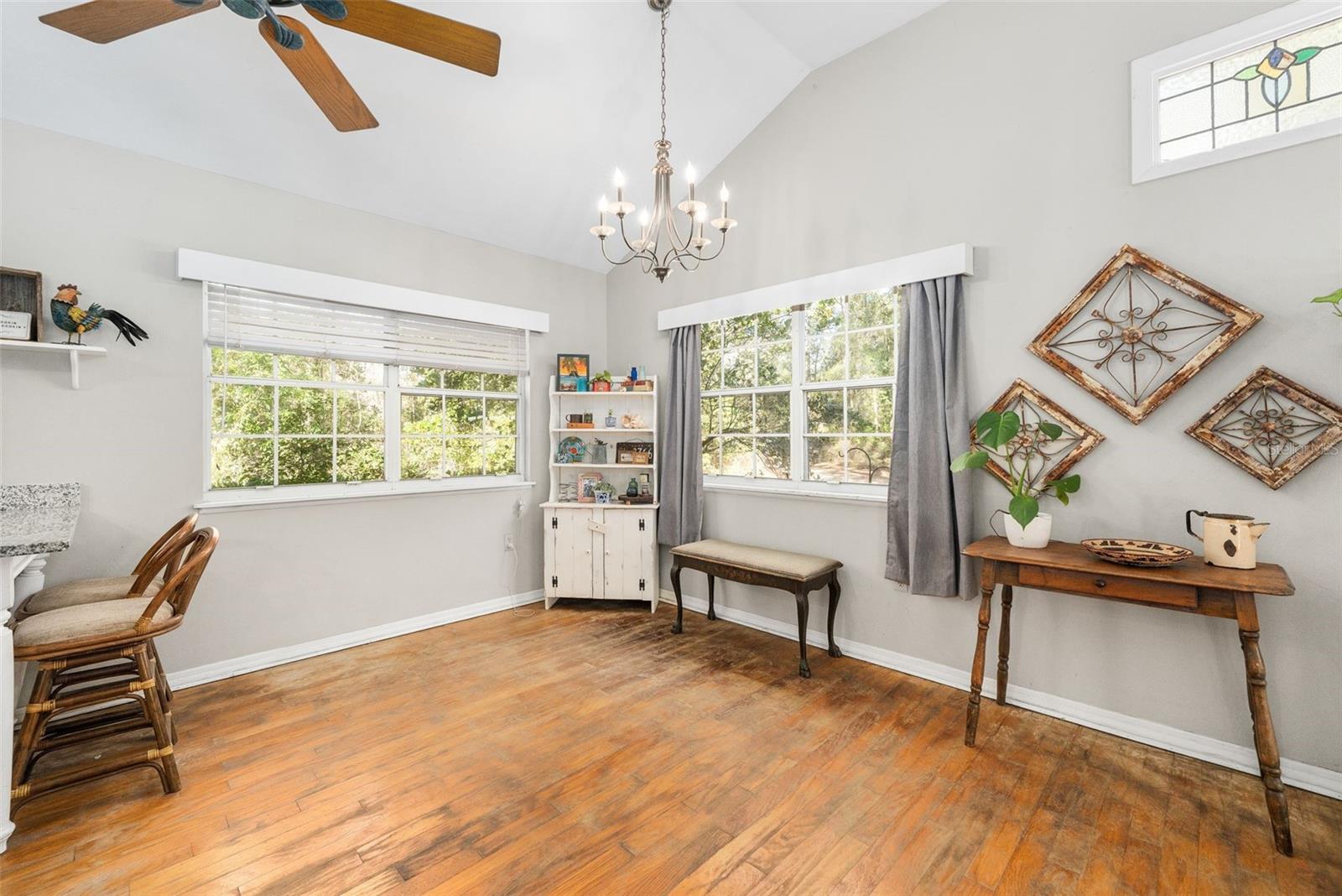 Image 21 of 37 For 21612 214th Terrace