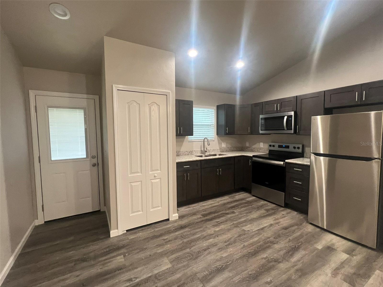 Image 3 of 12 For 18648 246th Street 2