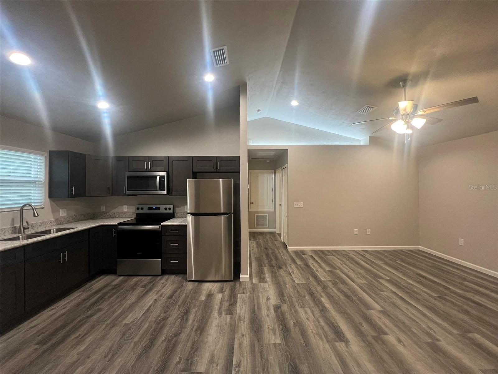 Image 6 of 12 For 18648 246th Street 2