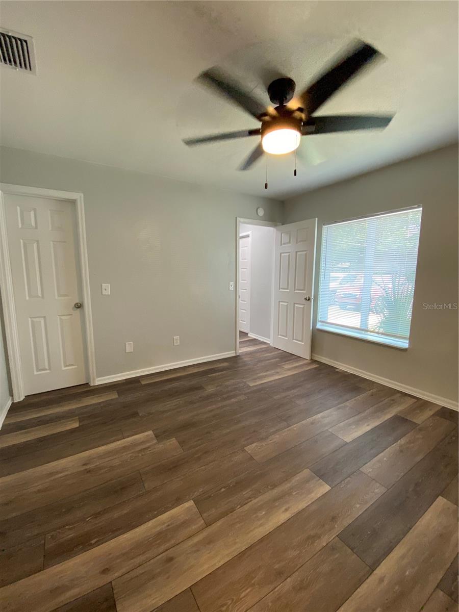 Image 8 of 27 For 3209 25th Drive B