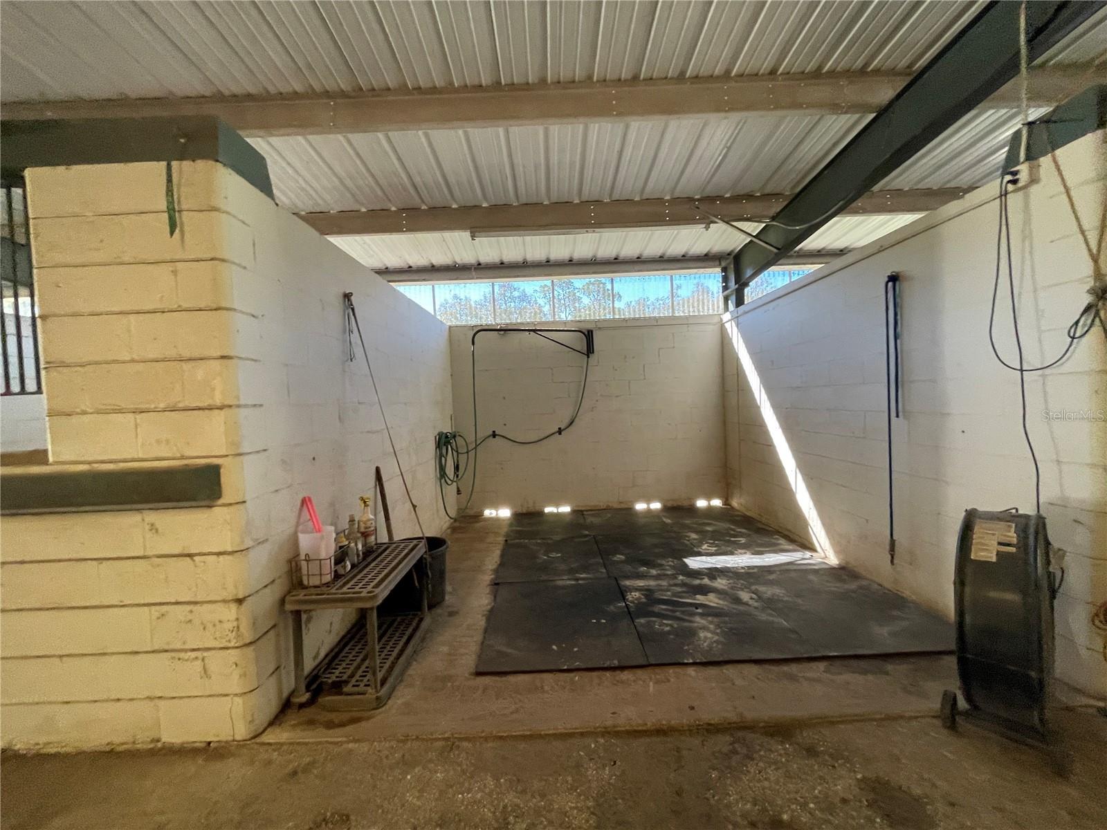 Image 12 of 21 For 16525 5th Place