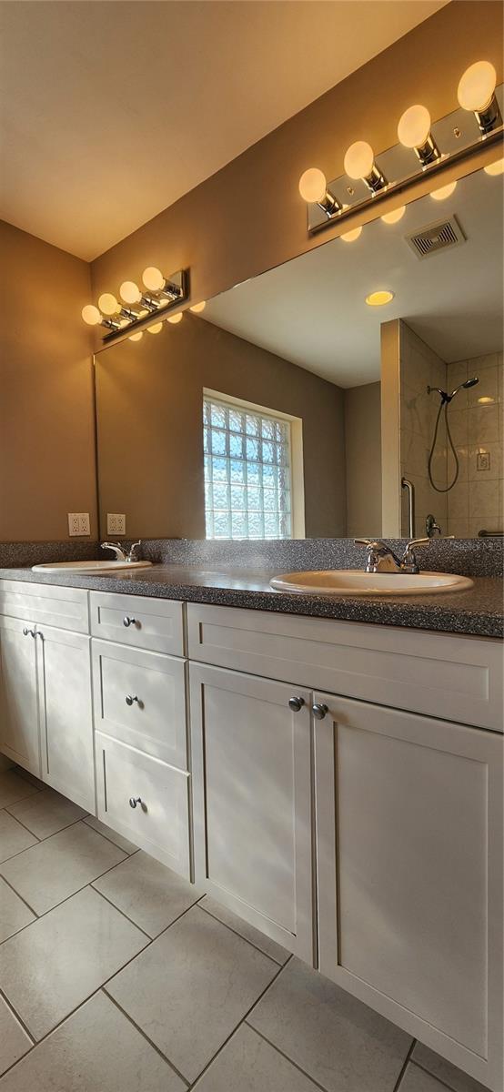 Image 16 of 35 For 24077 94th Avenue